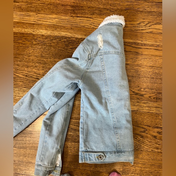 Jean Jacket - Princess Polly size medium - Picture 3 of 3